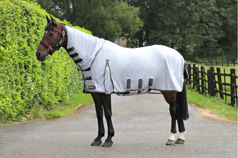 StormX Original Gladiator Fly Rug - White/Grey